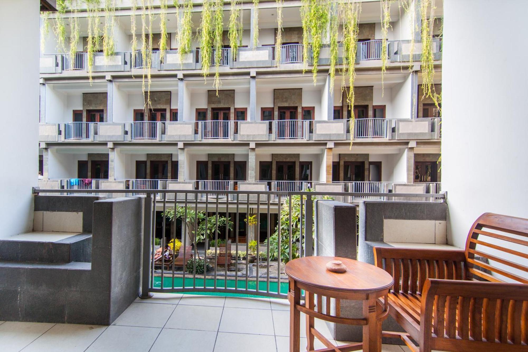 Champlung Mas Hotel Legian Exterior foto